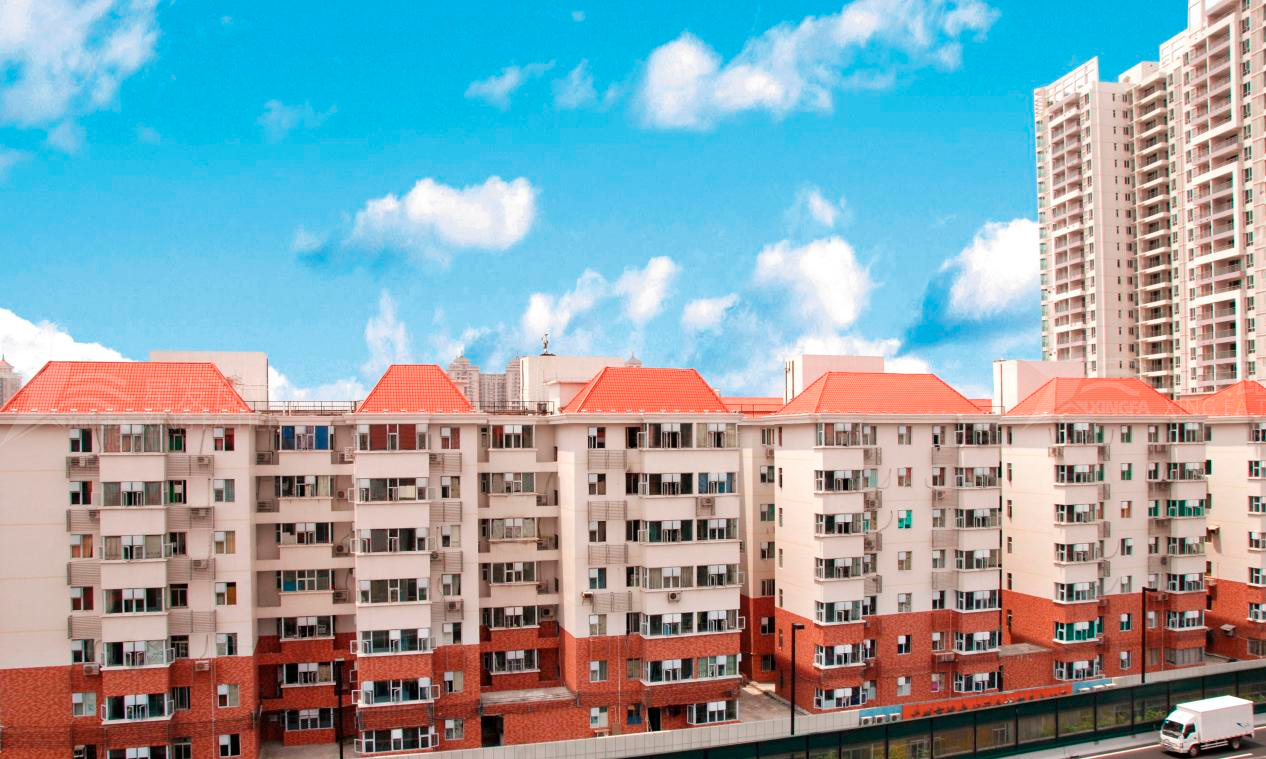 平改坡工程用合成樹(shù)脂瓦的優(yōu)勢，不僅僅是提升城市形象那么簡(jiǎn)單！
